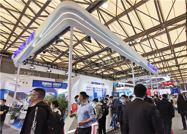 1635321988371383.jpg 展会现场.jpg