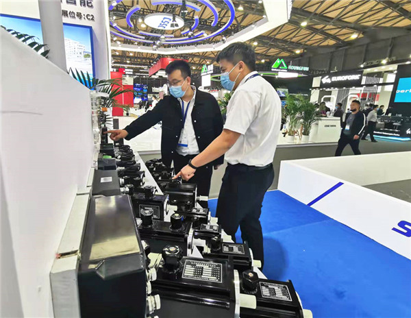 1635322081506237.jpg 新松低压伺服驱动器系列产品.jpg