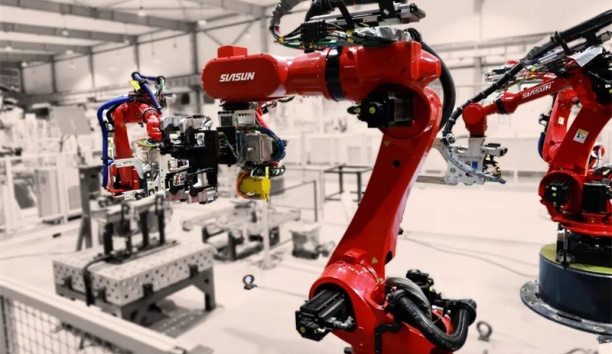 高工机器人——叩开汽车主机厂的大门后，新松机器人剑指“新”增长